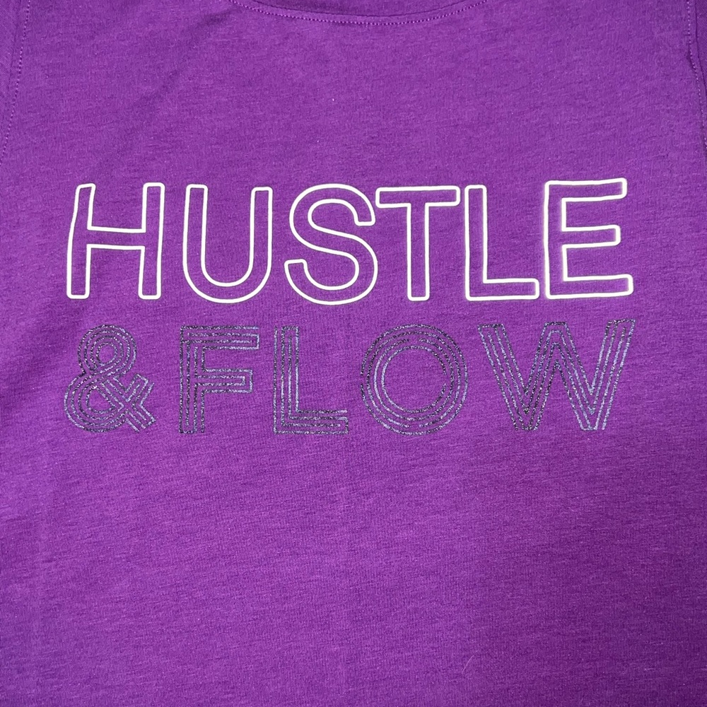 Under Armour Medium tank - Picture 2 of 4